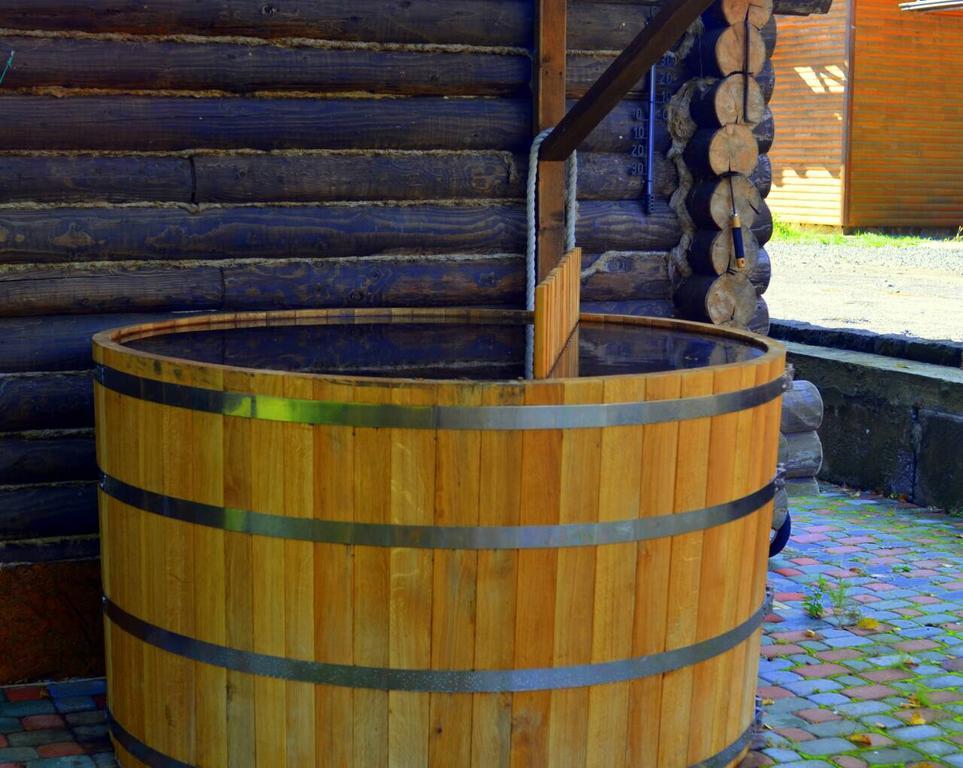 Rancho 555 Guest House Uzhhorod Exterior photo